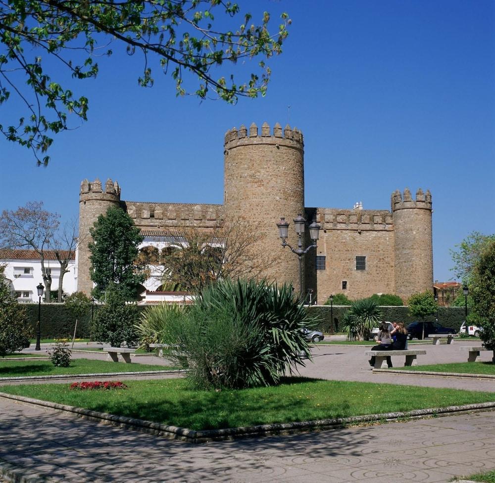 Hotel Parador De Zafra Exterior foto